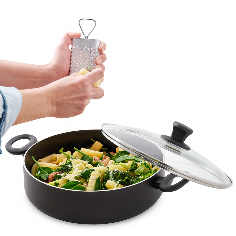 GreenPan Torino 28 cm Basık Tencere 4,3 L | Elmaslarla Zenginleştirilmiş Thermolon™ Seramik Yüzey | PFAS İçermez | Anodize Gövde | Cam Kapaklı | İndüksiyon Uyumlu | 180°C Fırın Dayanımı