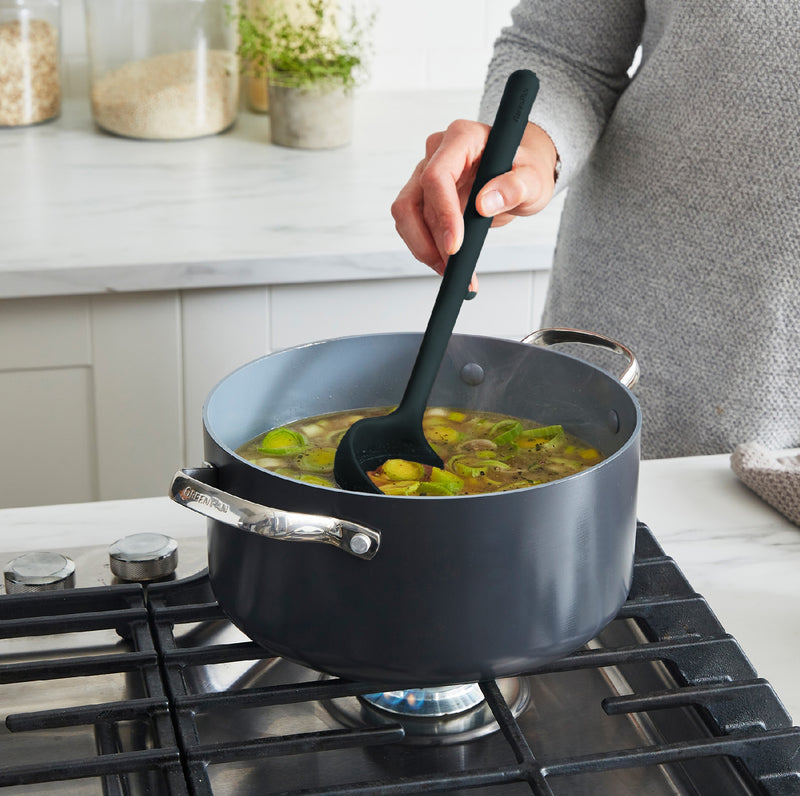 GreenPan Silikon Kepçe Siyah | Platinum Silicone | BPA İçermez | 200°C Isıya Dayanıklı |