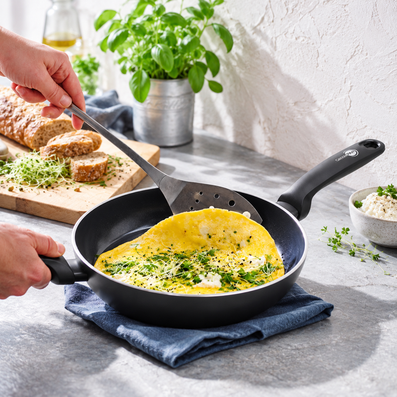 GreenPan Torino 3 Parça Tencere ve Tava Seti | 24 cm Tava + 24 cm Kapaklı Basık Pilav Tenceresi 2,91 L | Thermolon™ Seramik Yüzey | PFAS, PFOA ve PTFE İçermez